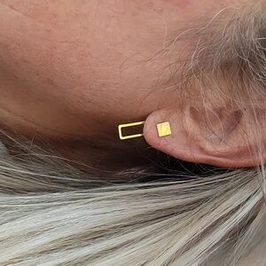 🔥LAST PAIR🔥 VERSATILE FRONT/BACK CONVERTIBLE EARRINGS